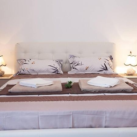 شقة Residenza Alexander Luxury 1 فيرونا المظهر الخارجي الصورة